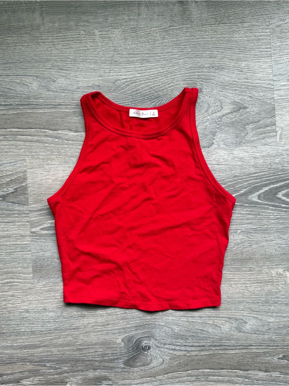 Active Basic Women’s XS/S Red Slim-Fit Crop Tank Top
